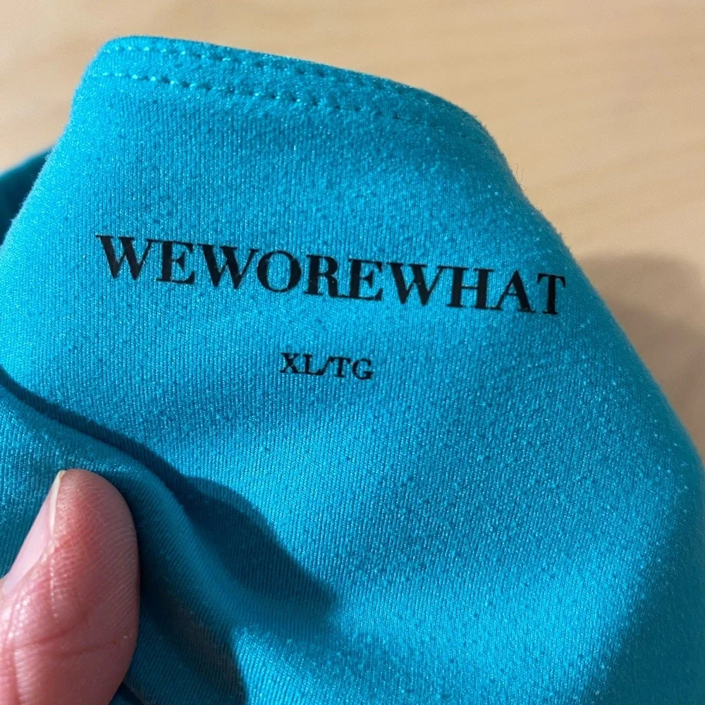 WeWoreWhat Teal Activewear Sports Bra XL (OO)